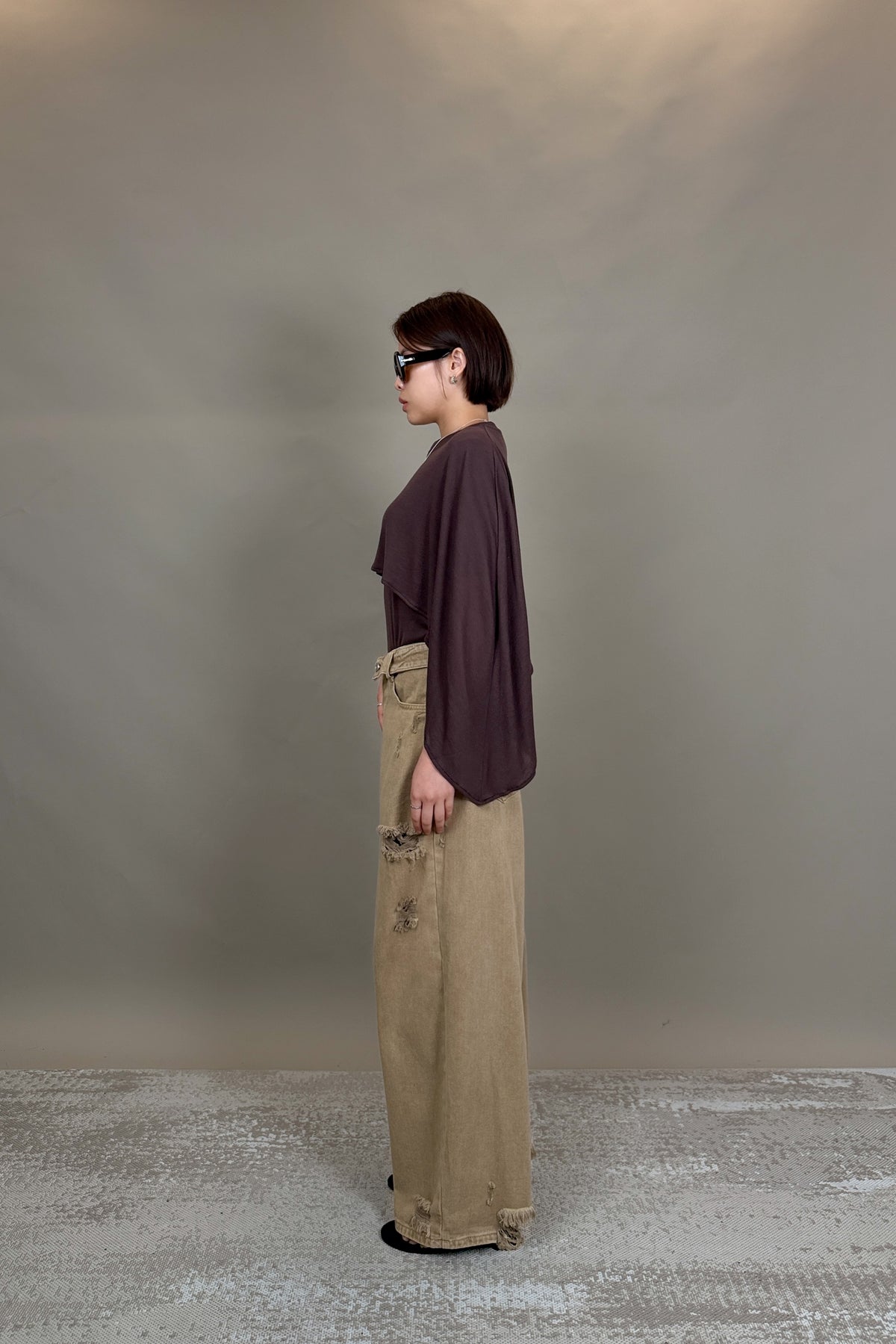 Dune Distressed Barrel Jeans