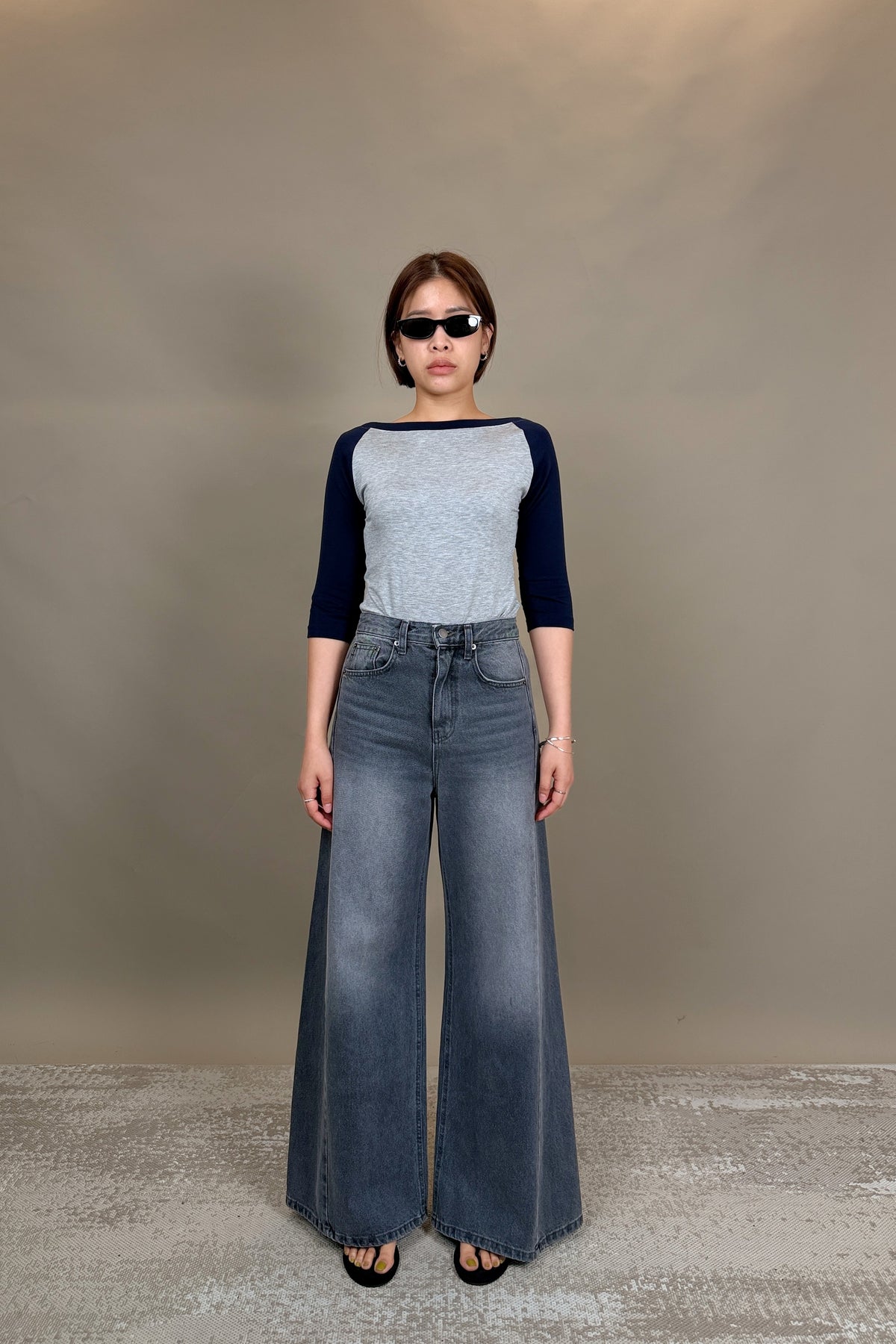 Della Grey Wash Wide Jeans