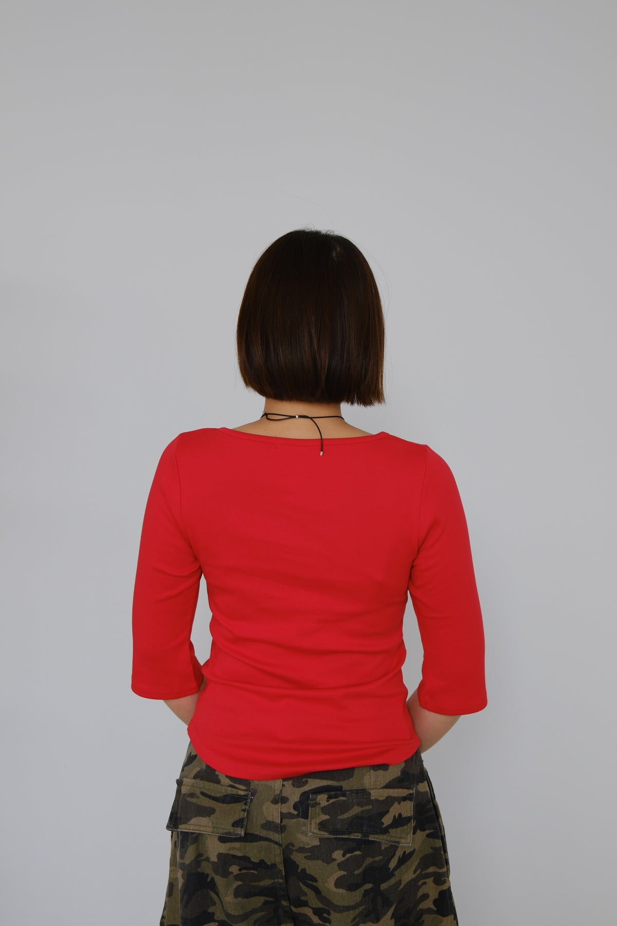 Aven Curved Hem Tee