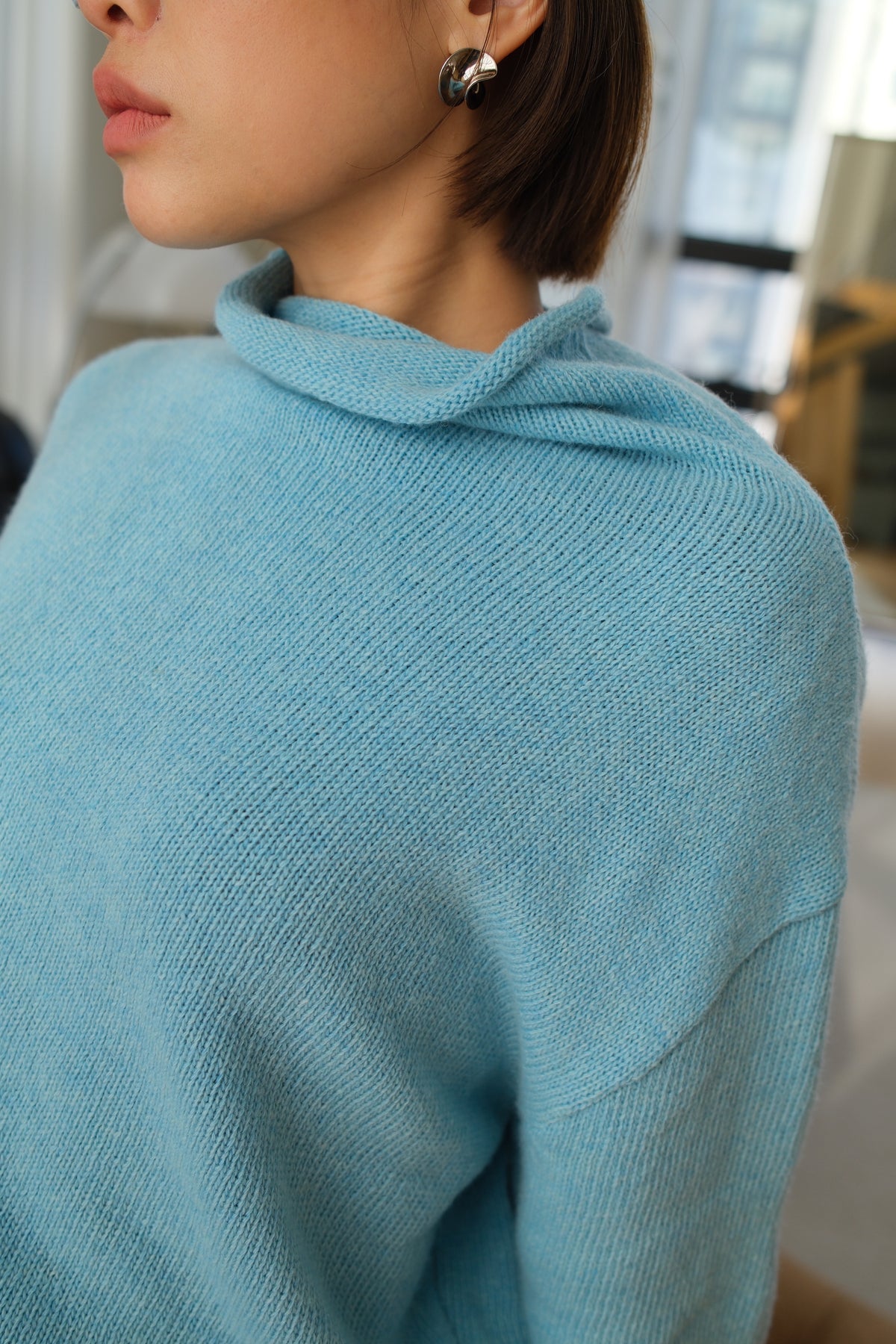 GSTAAD Open Collar Knit Pullover
